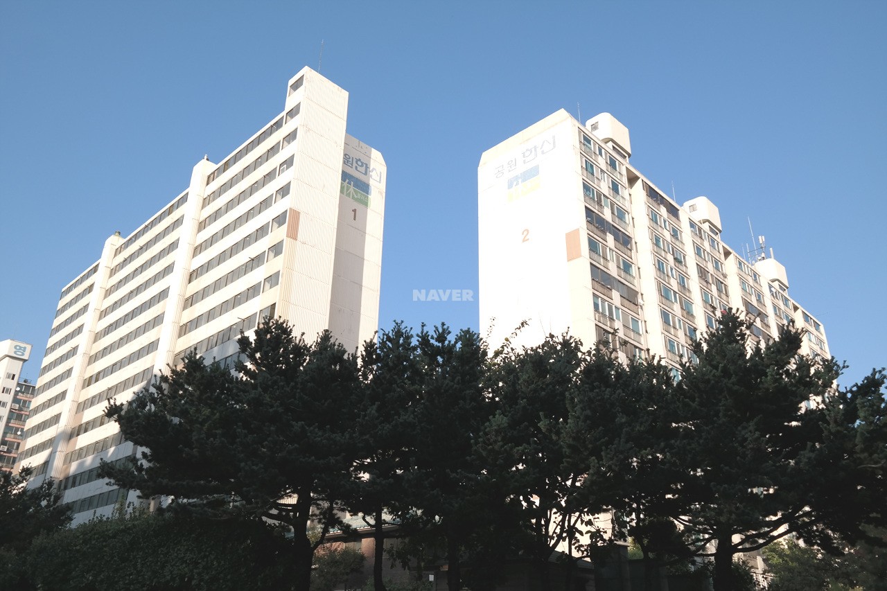Building entrance with signage