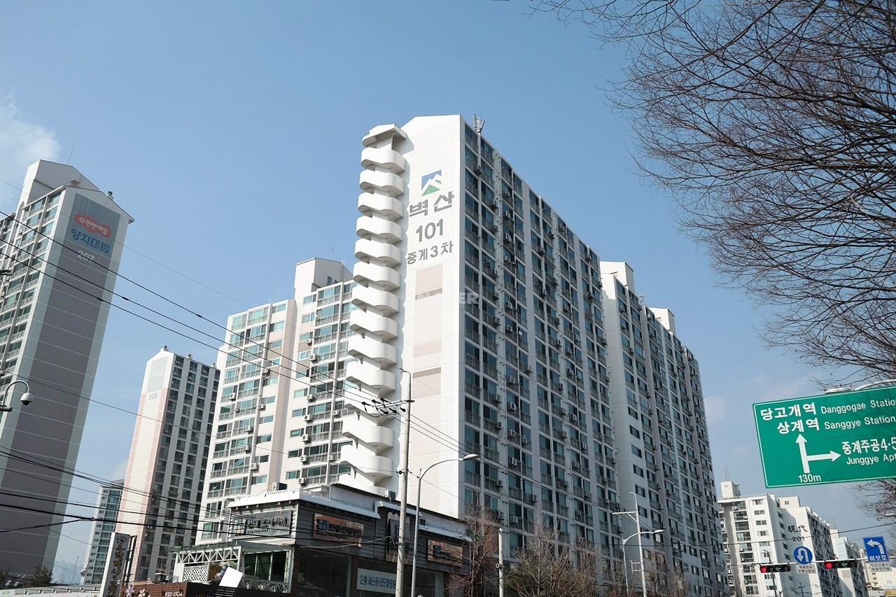 Building entrance with signage