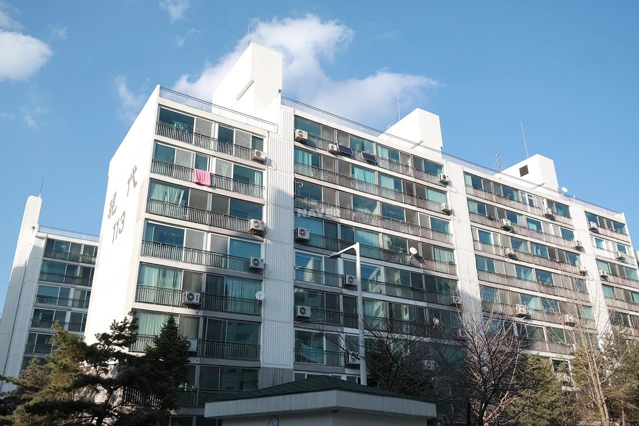 Building entrance with signage