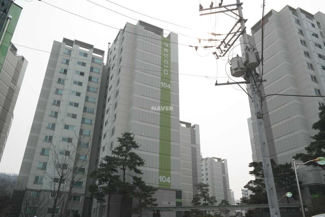 Building entrance with signage