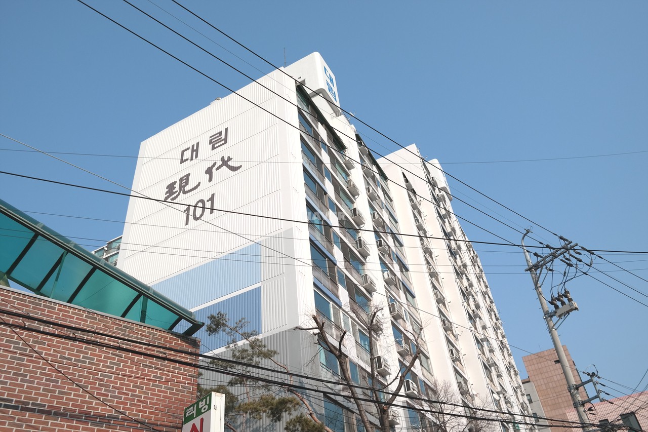 Building entrance with signage