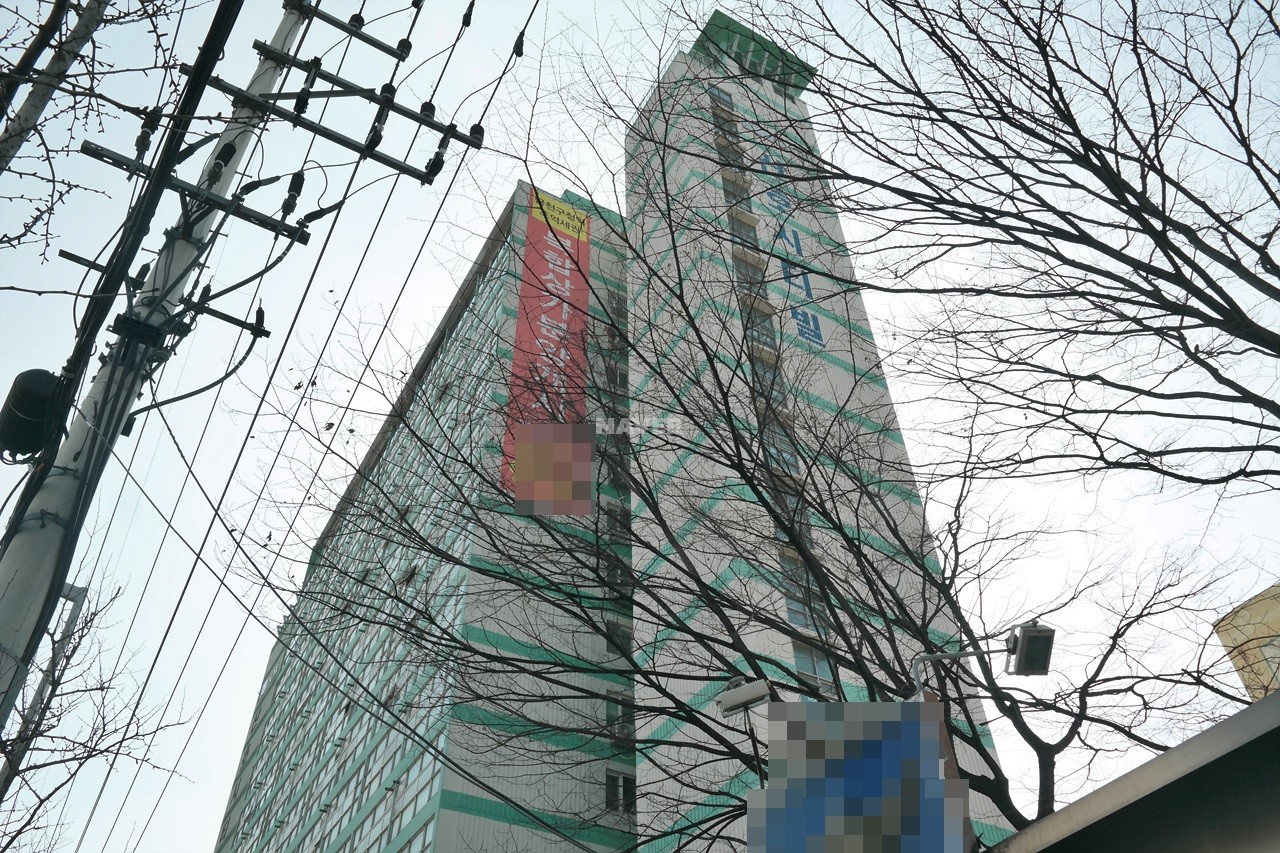 Building entrance with signage