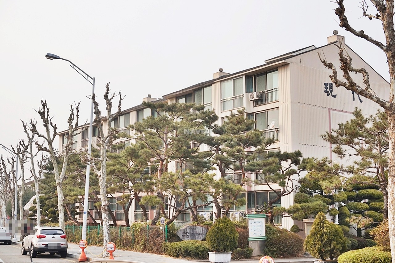 Building entrance with signage