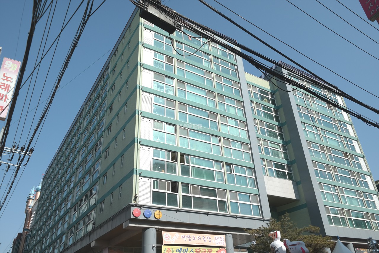 Building entrance with signage