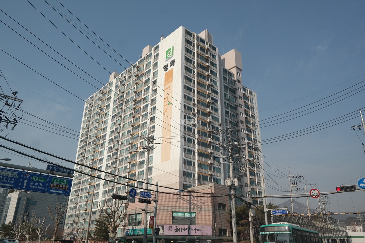 Building entrance with signage