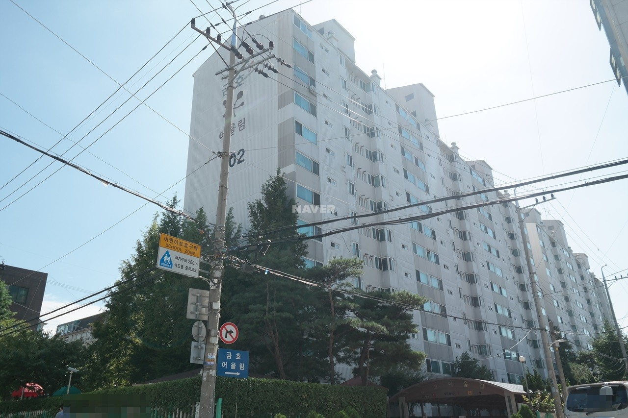 Building entrance with signage