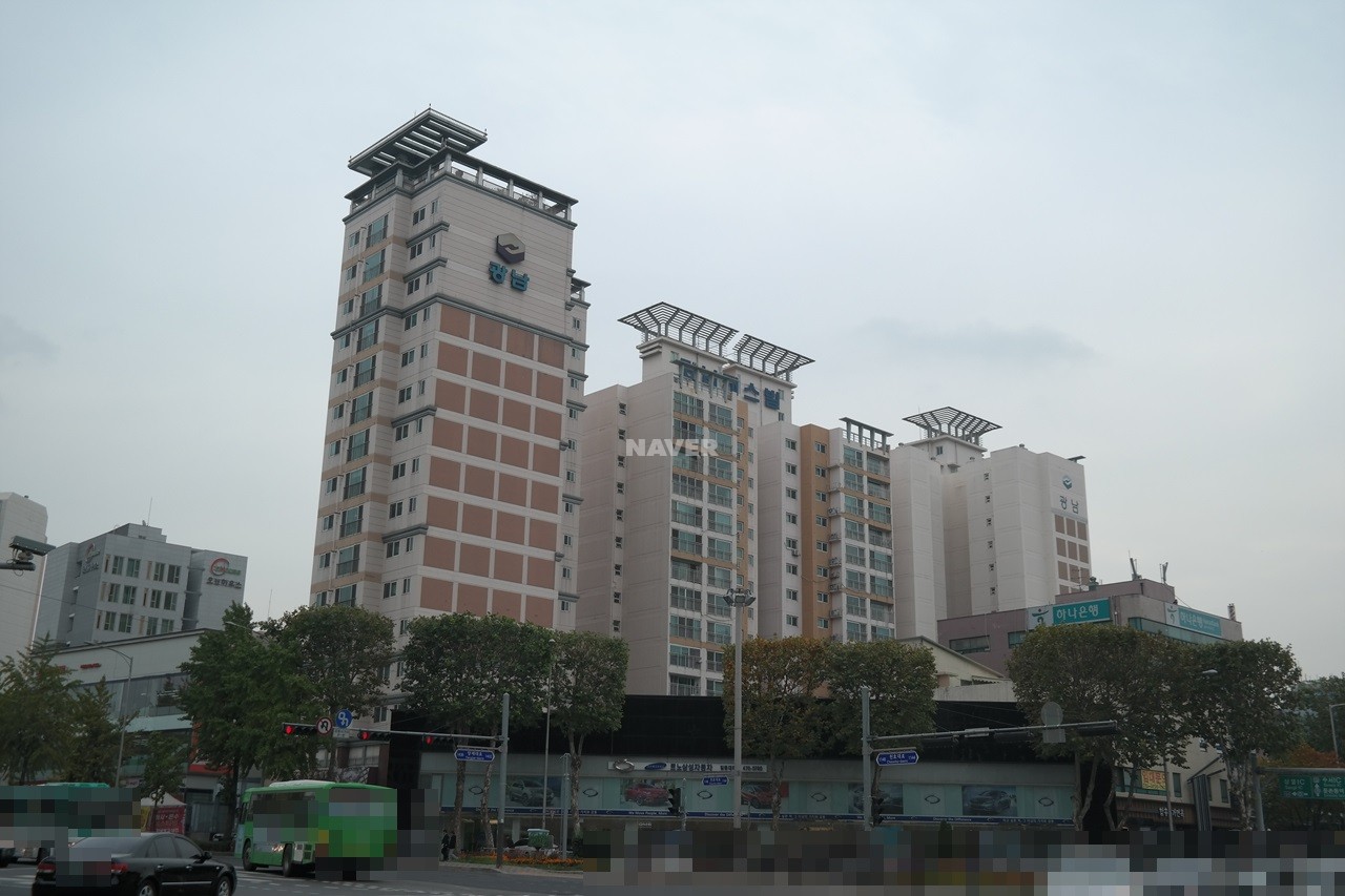 Building entrance with signage