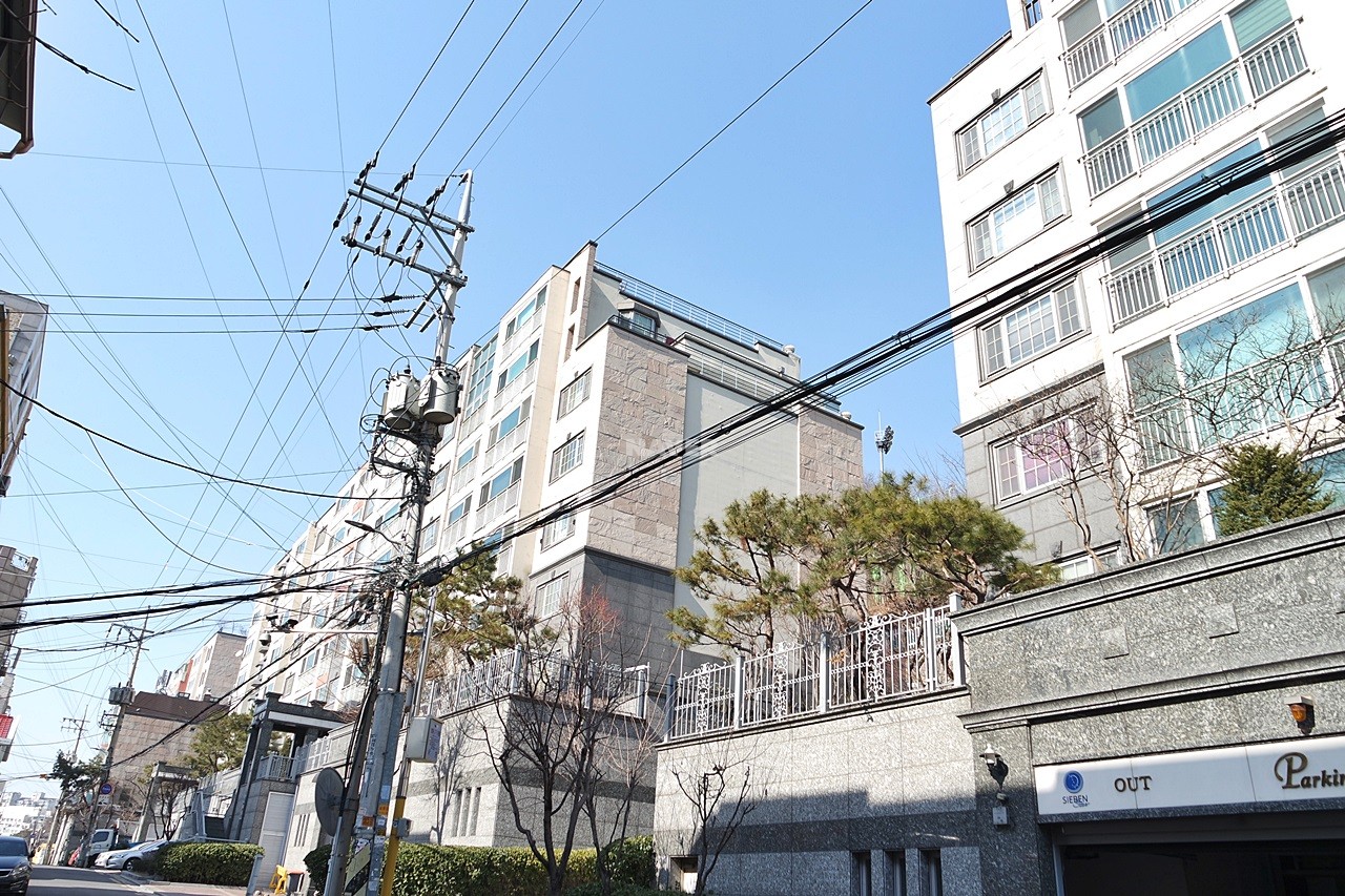 Building entrance with signage