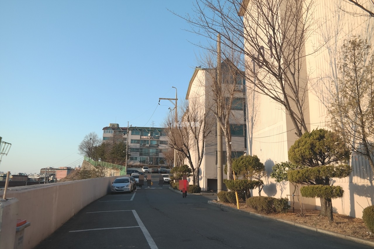 Building entrance with signage