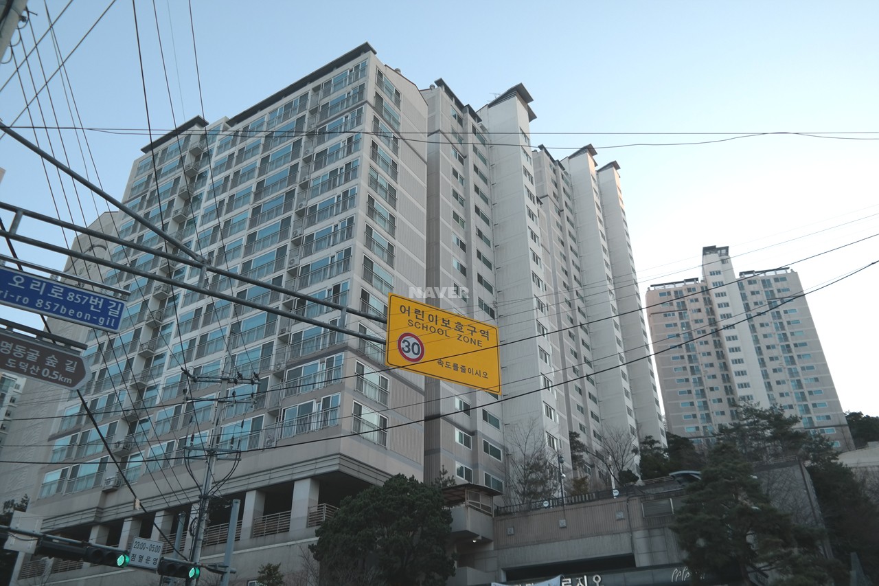 Building entrance with signage