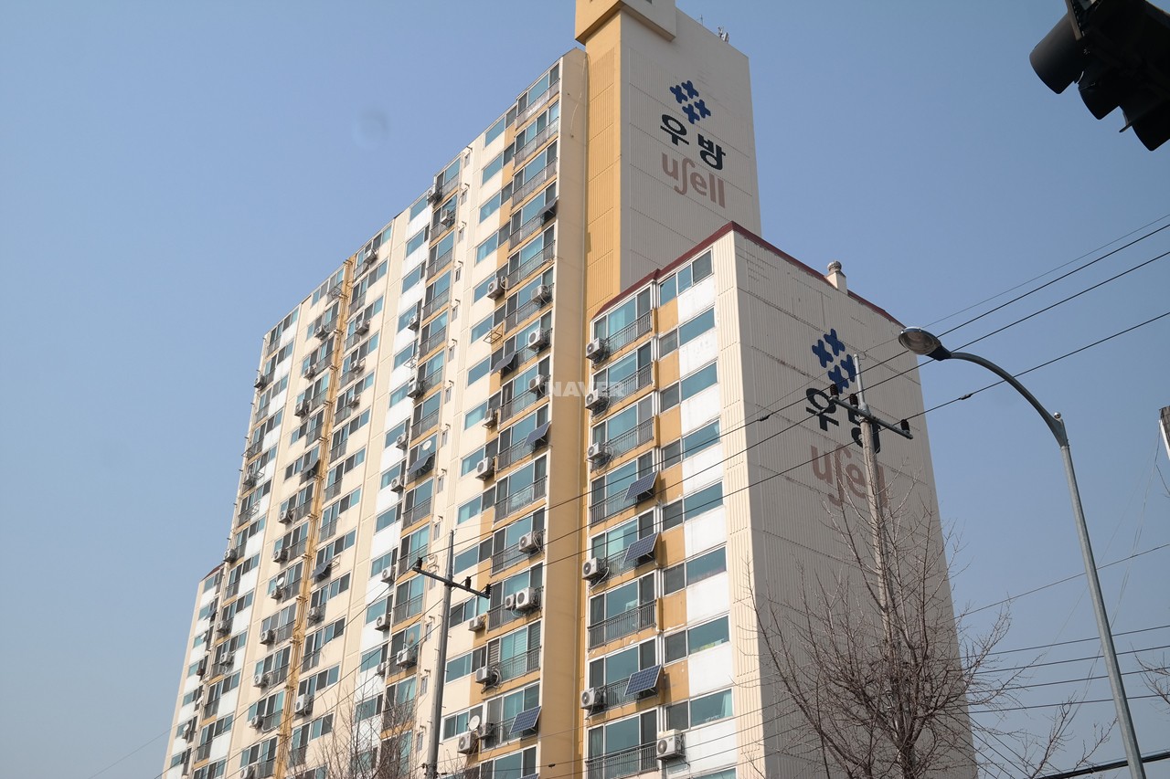 Building entrance with signage