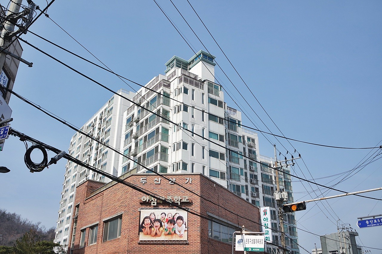 Building entrance with signage