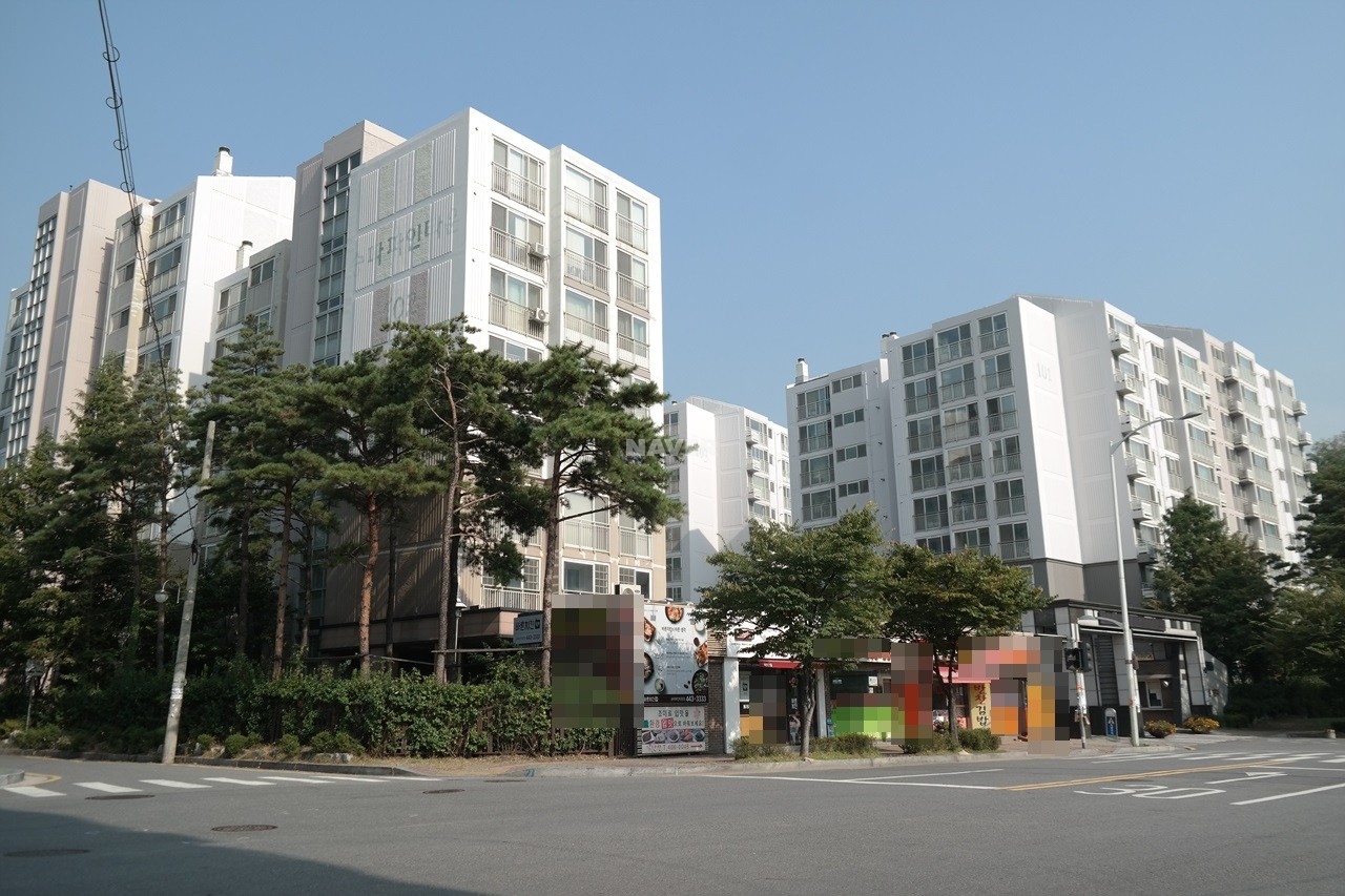 Building entrance with signage