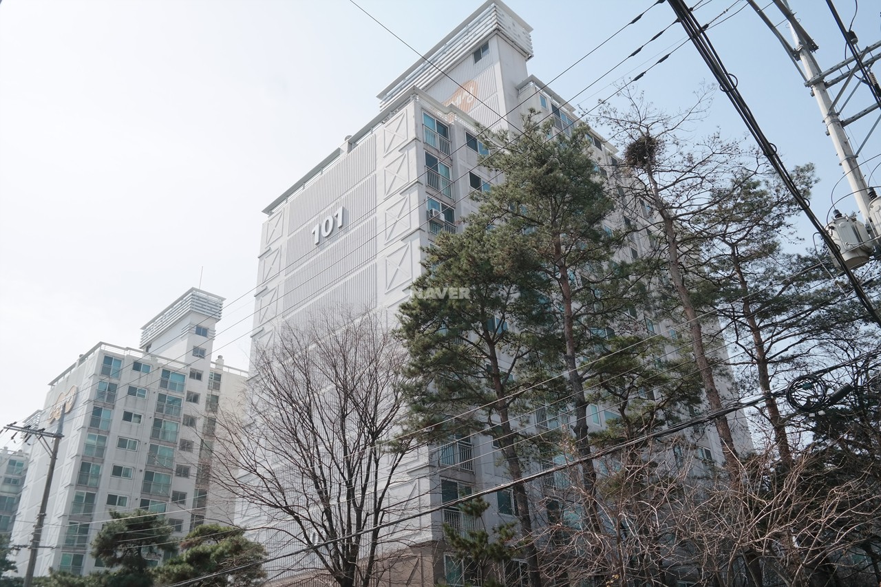 Building entrance with signage