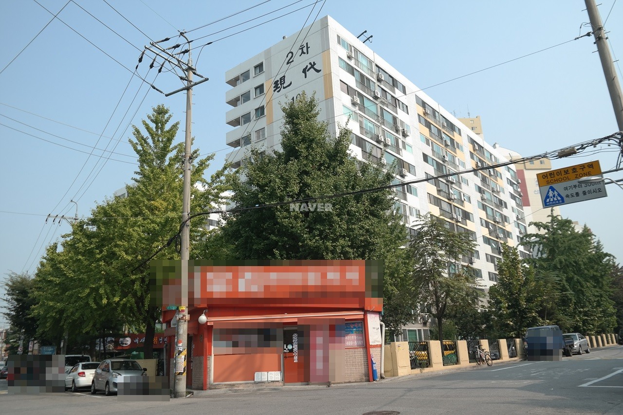 Building entrance with signage