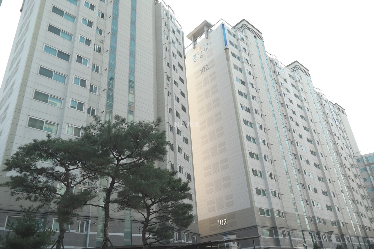 Building entrance with signage