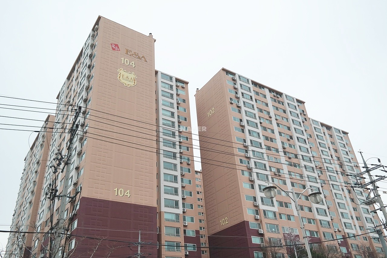 Building entrance with signage