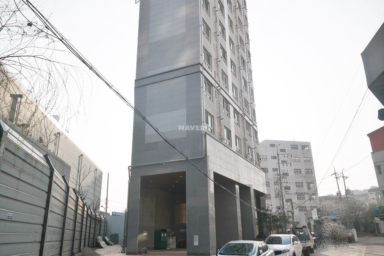 Building entrance with signage