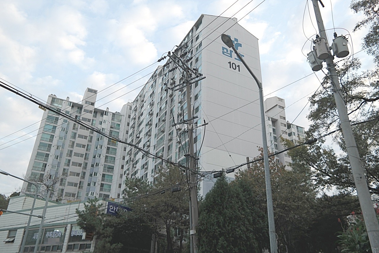 Building entrance with signage