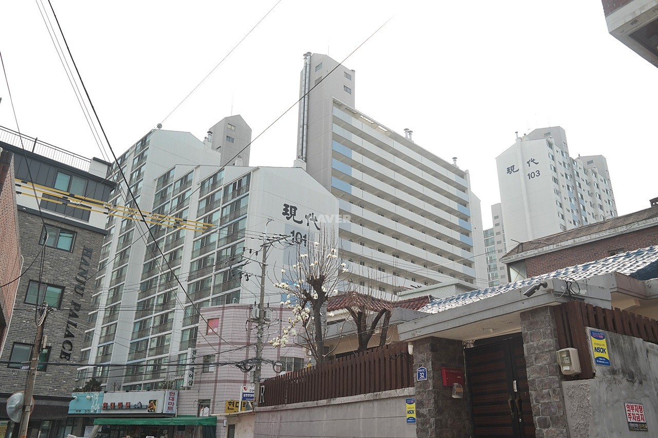 Building entrance with signage