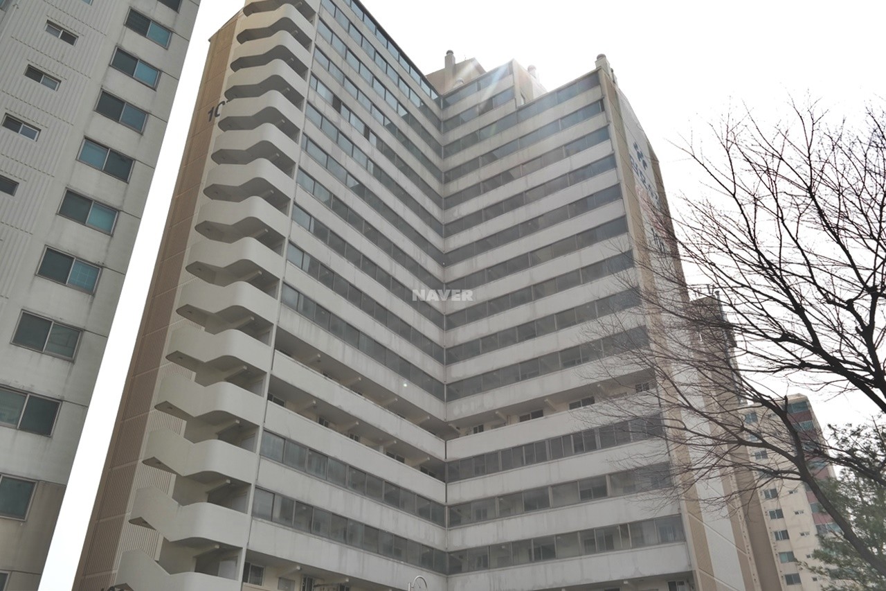 Building entrance with signage