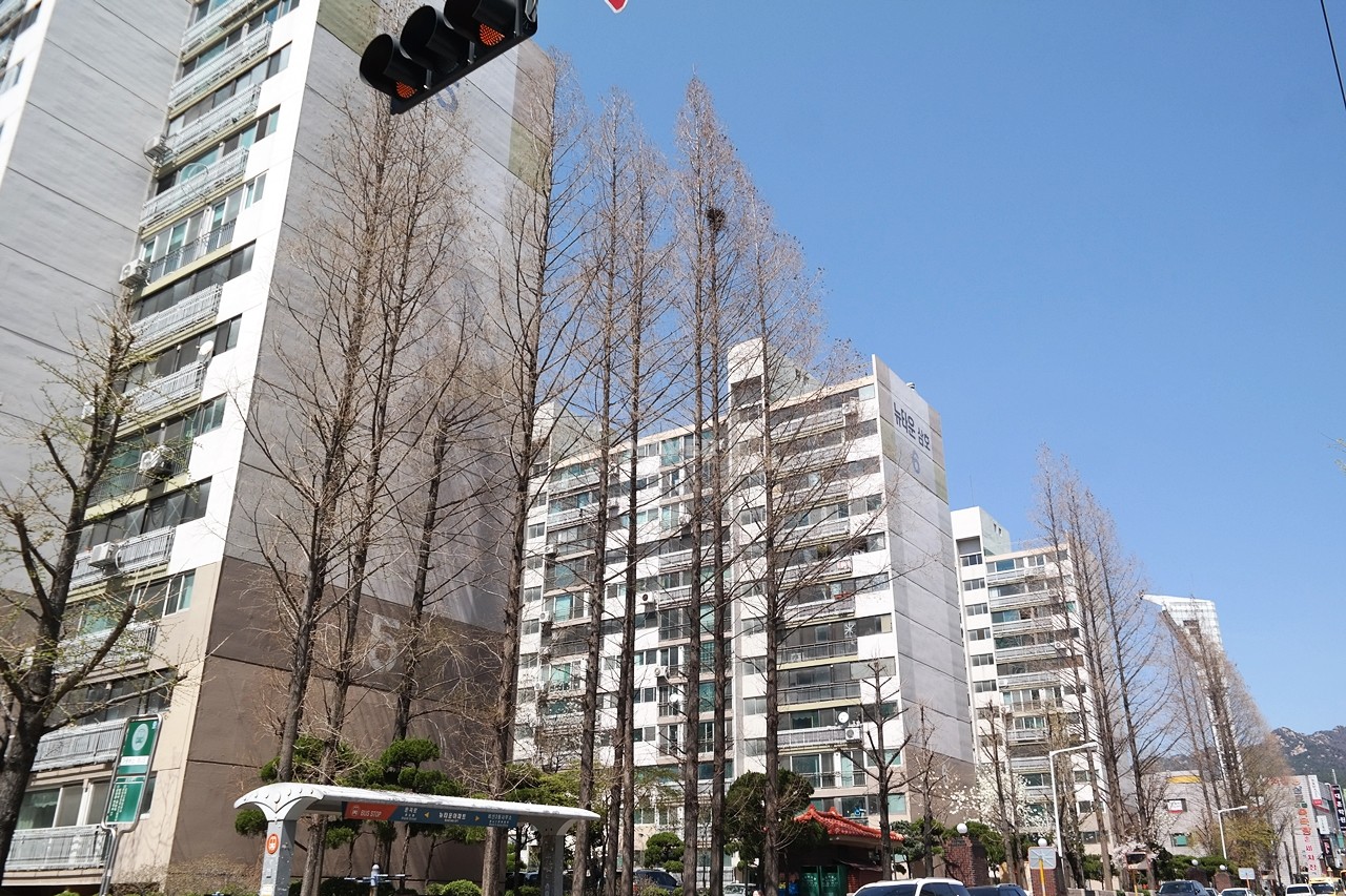Building entrance with signage