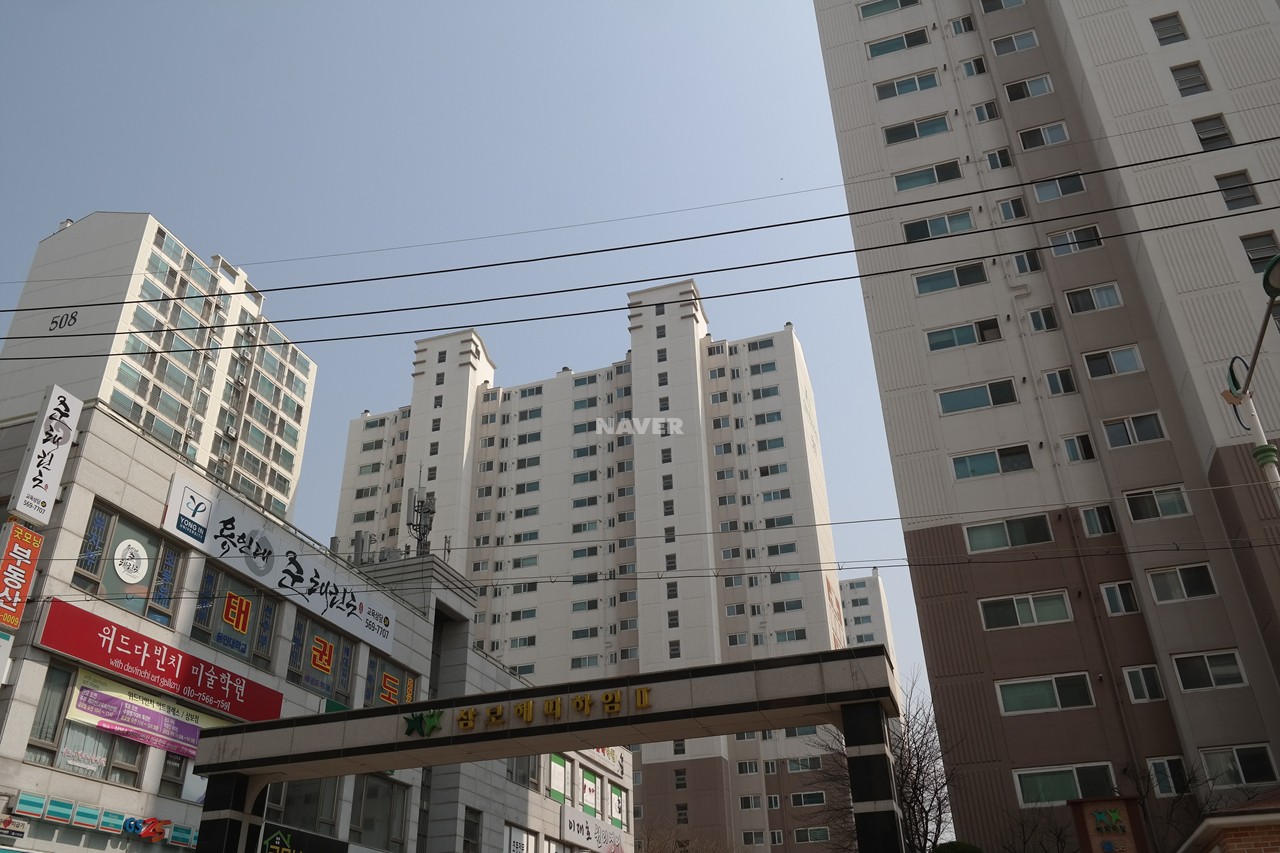 Building entrance with signage