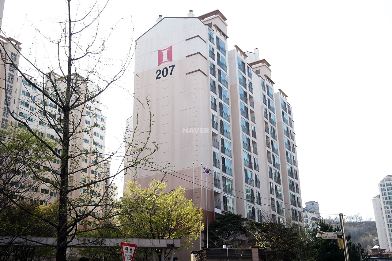 Building entrance with signage