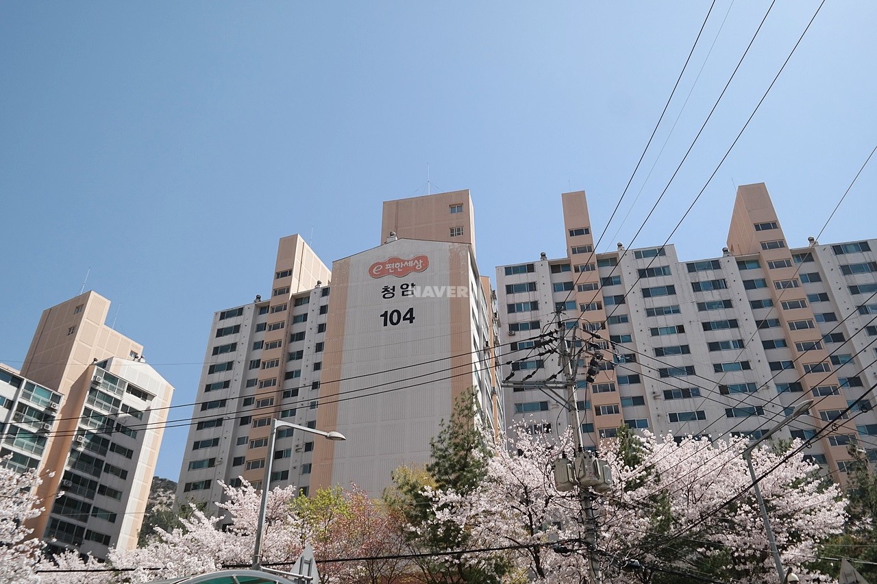 Building entrance with signage