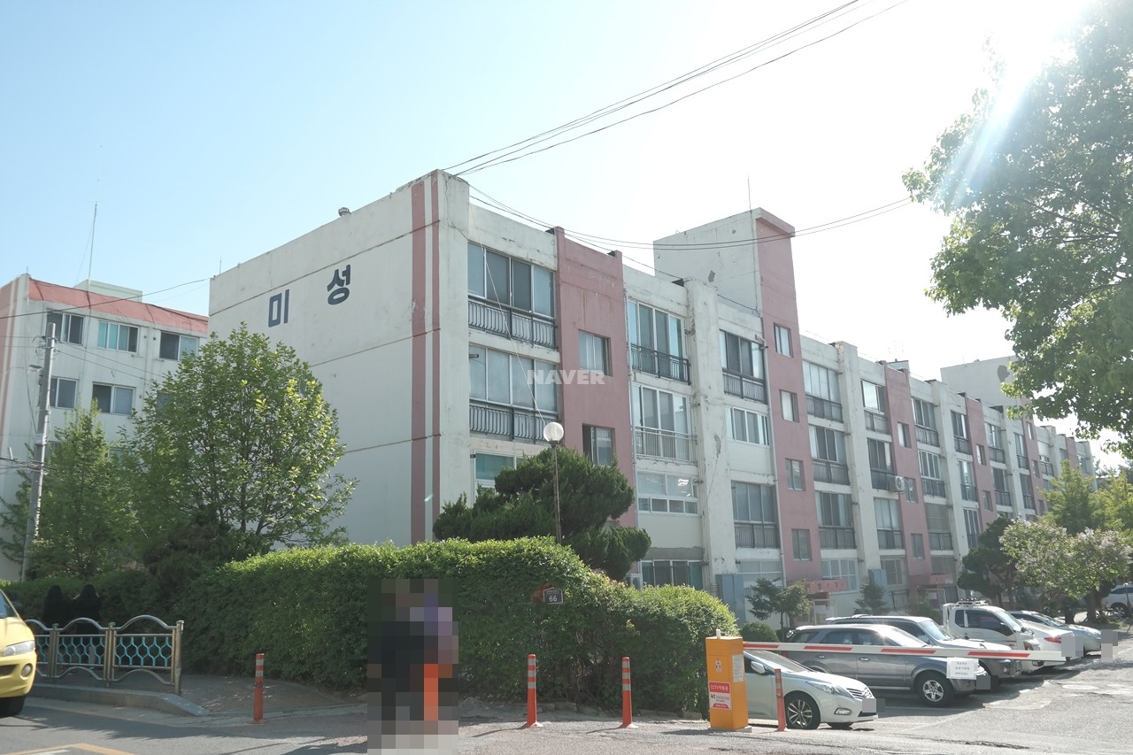 Building entrance with signage