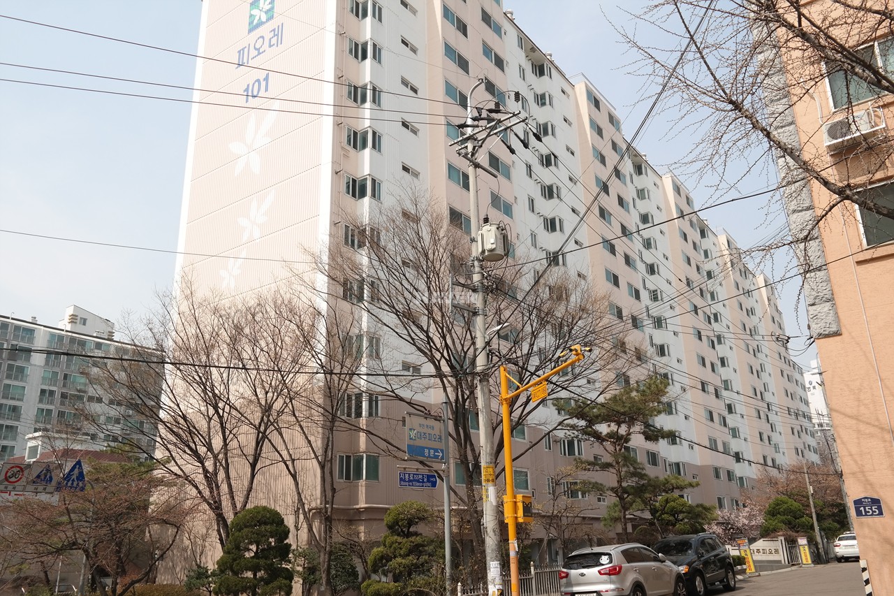 Building entrance with signage