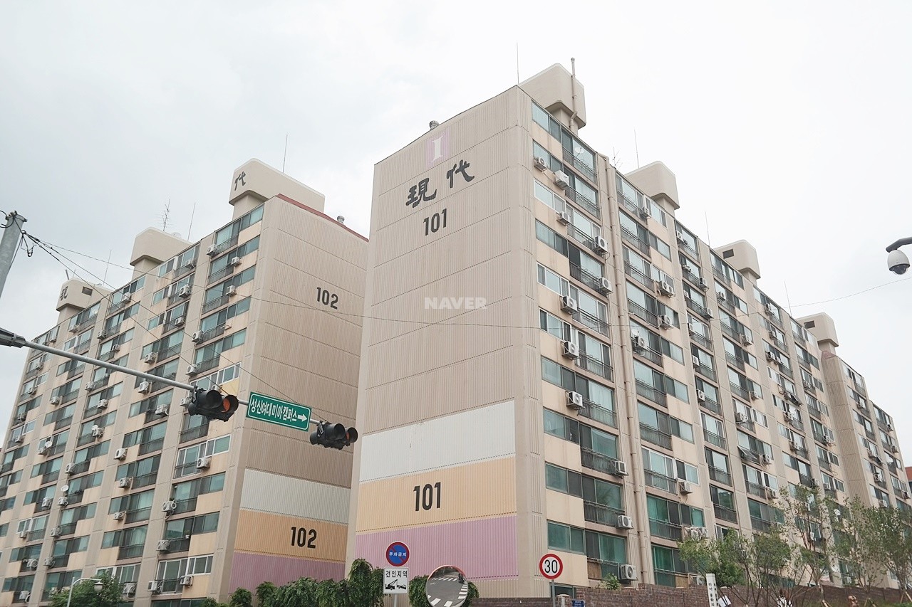 Building entrance with signage