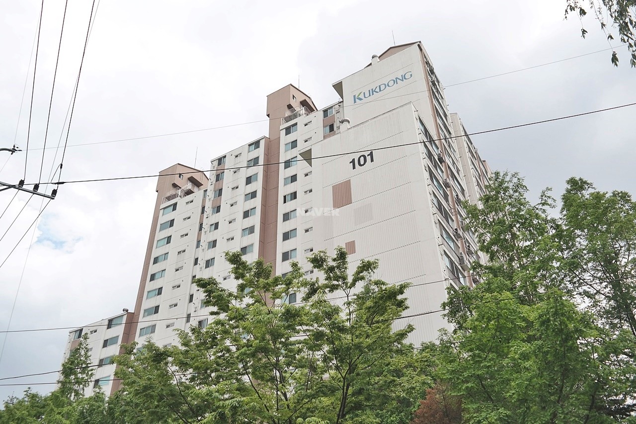 Building entrance with signage