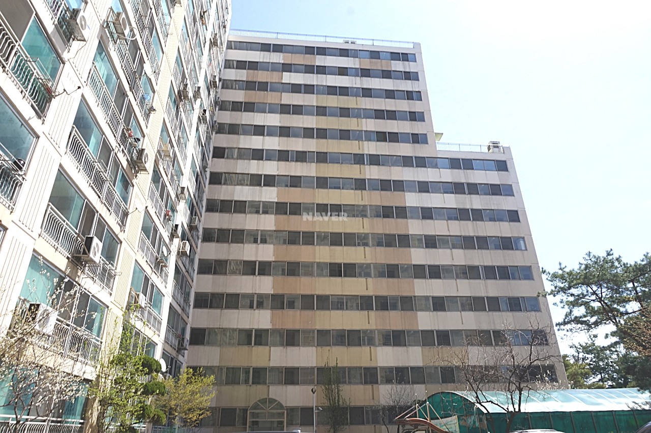 Building entrance with signage