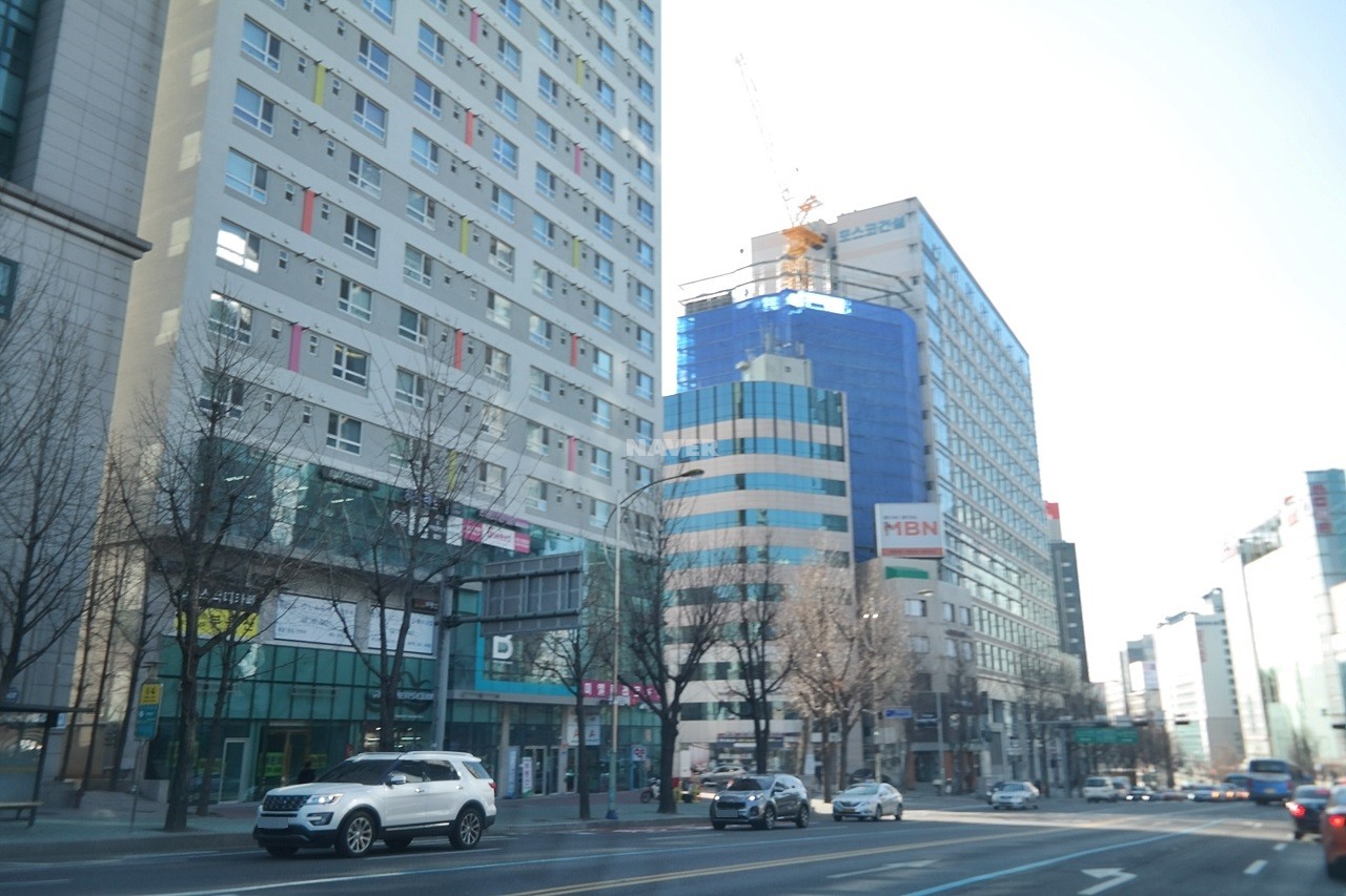 Building entrance with signage