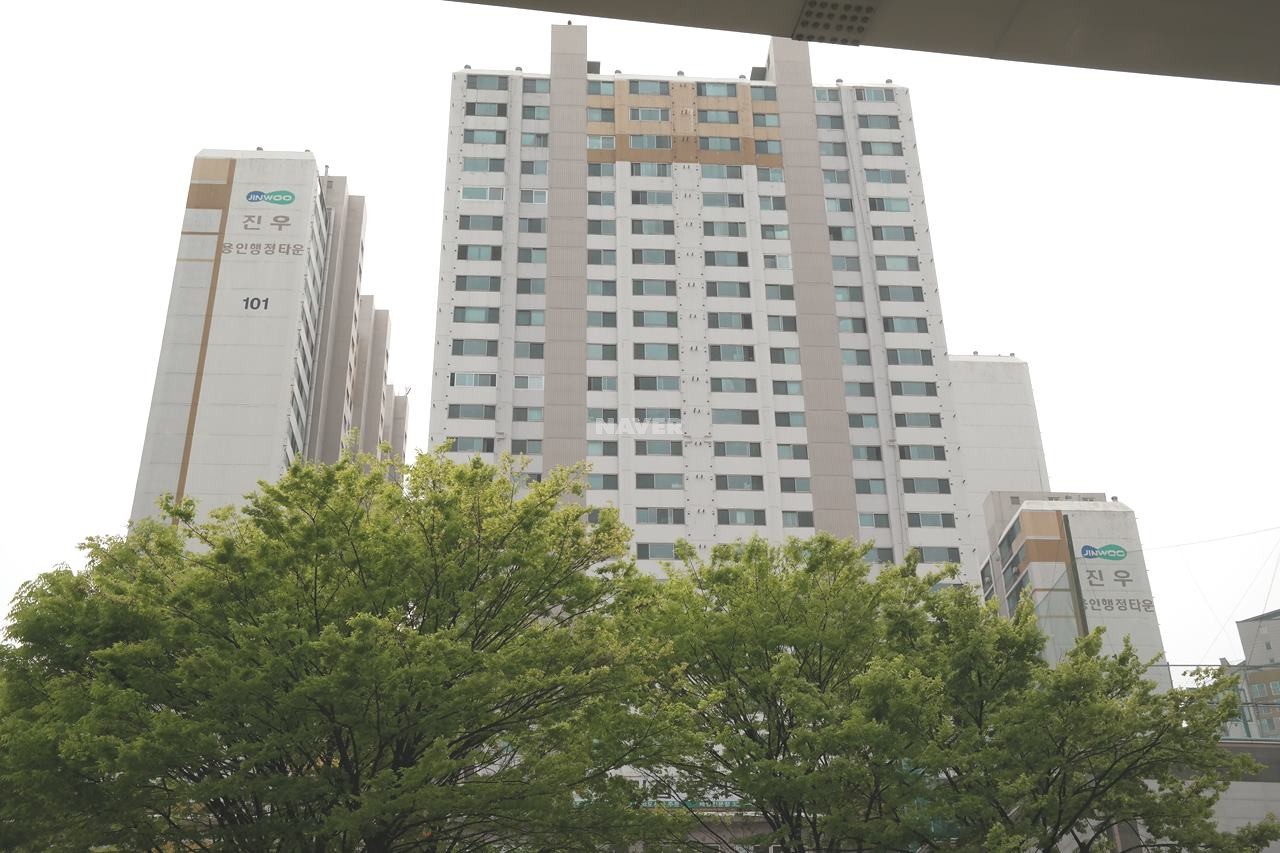 Building entrance with signage