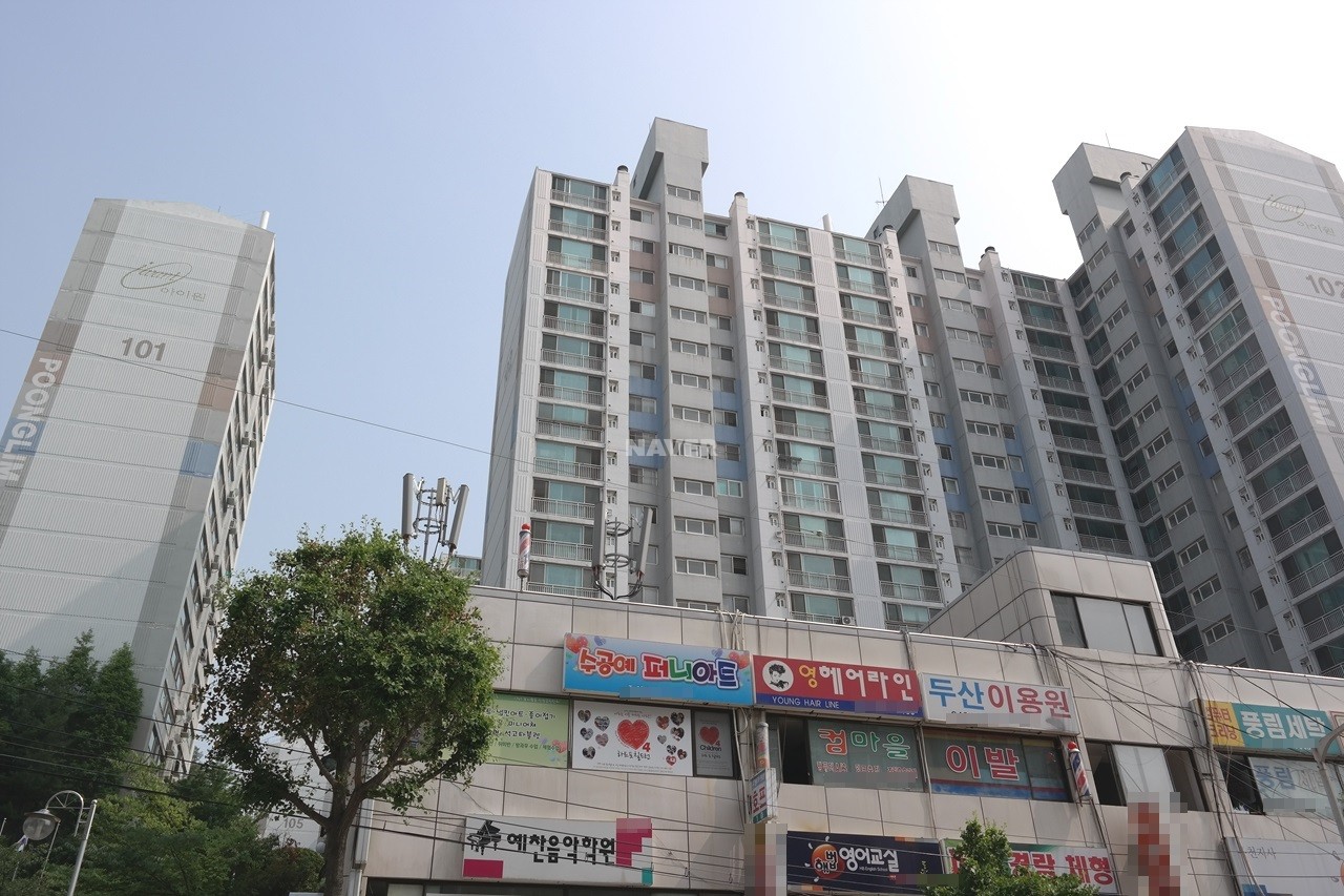 Building entrance with signage