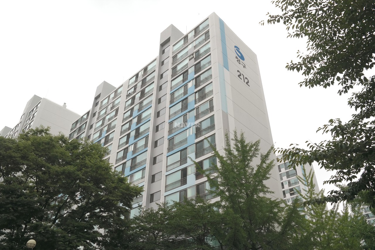 Building entrance with signage