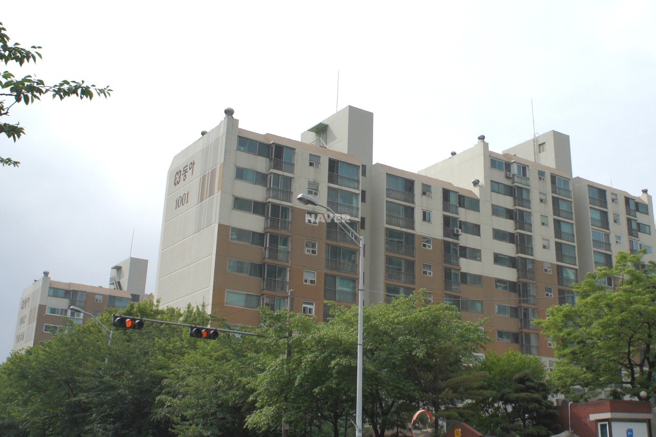 Building entrance with signage