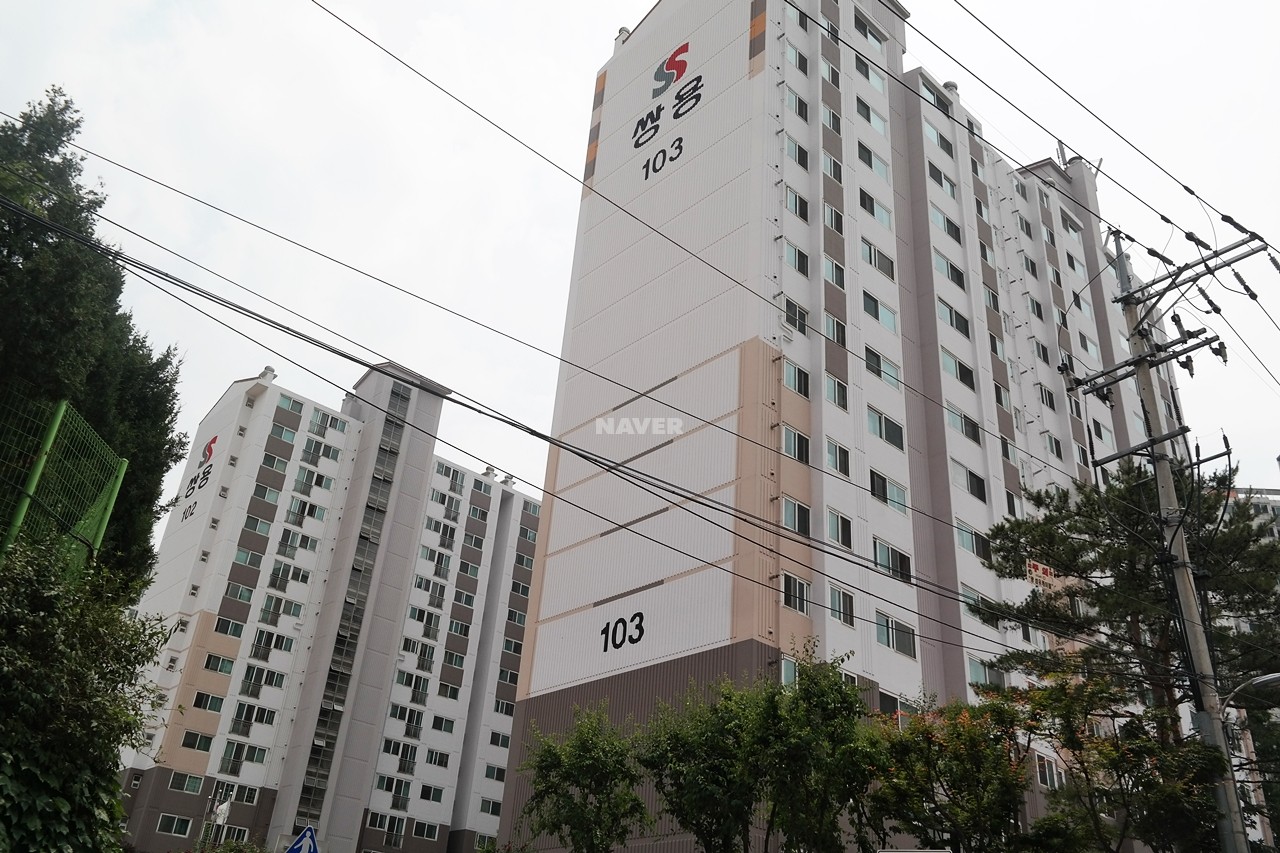 Building entrance with signage