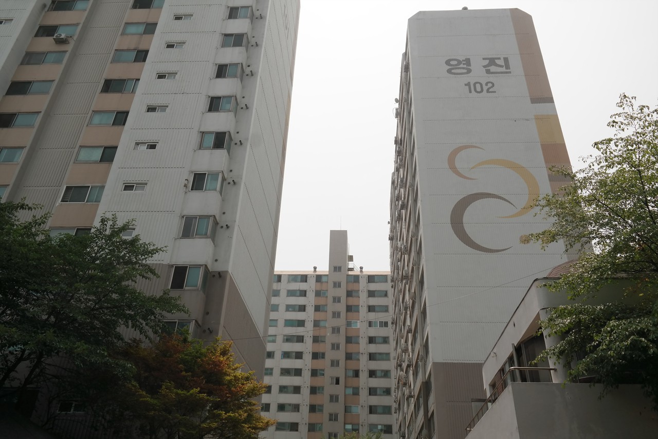 Building entrance with signage