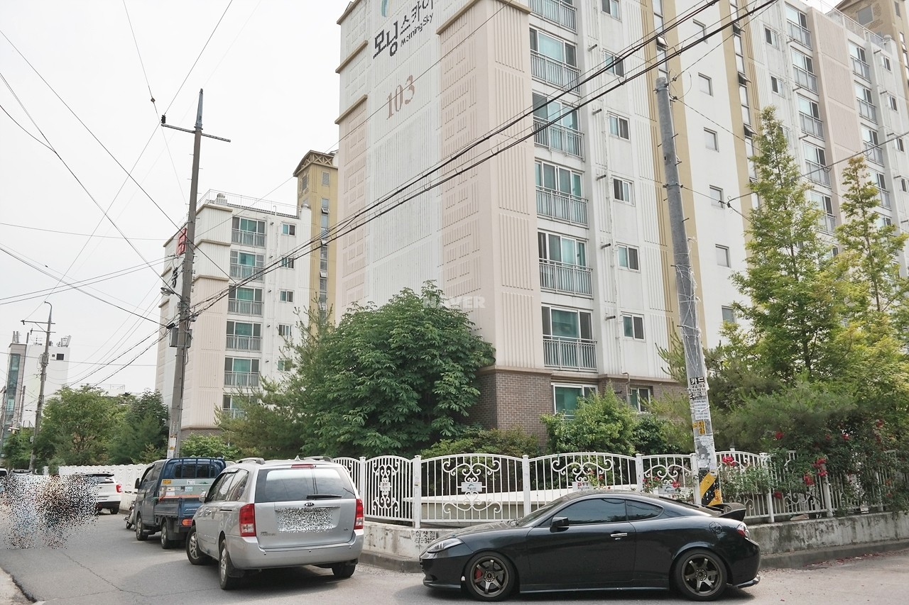 Building entrance with signage