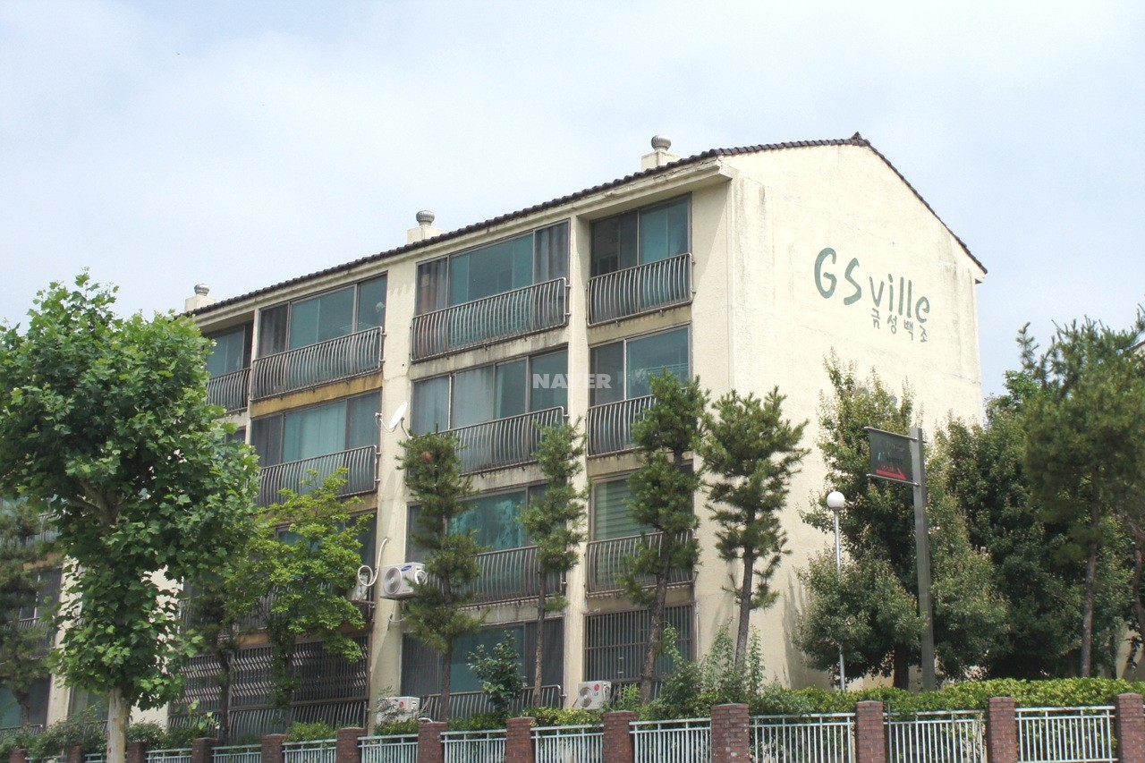 Building entrance with signage