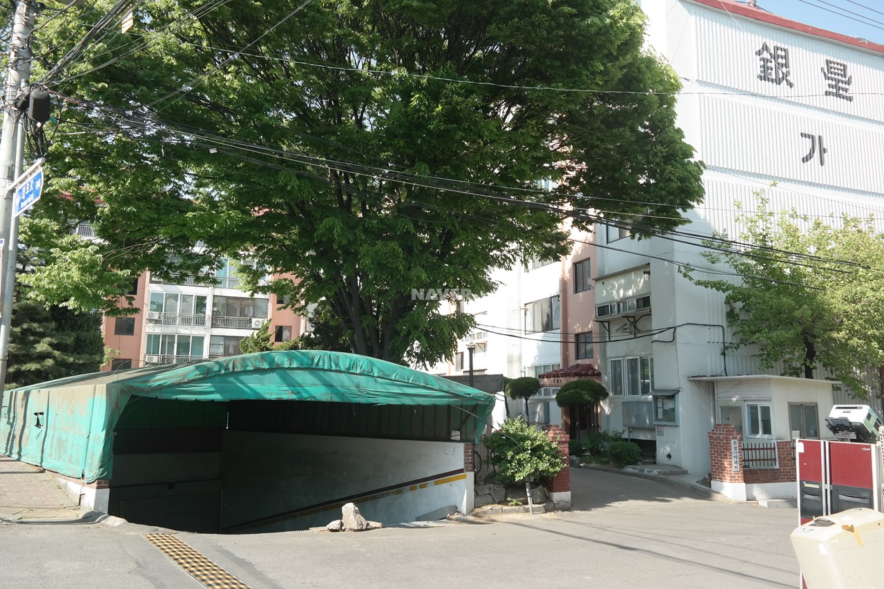 Building entrance with signage