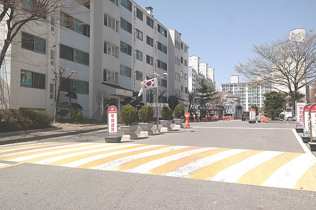 Building entrance with signage