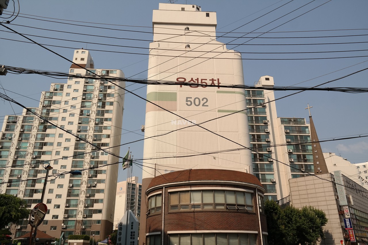 Building entrance with signage