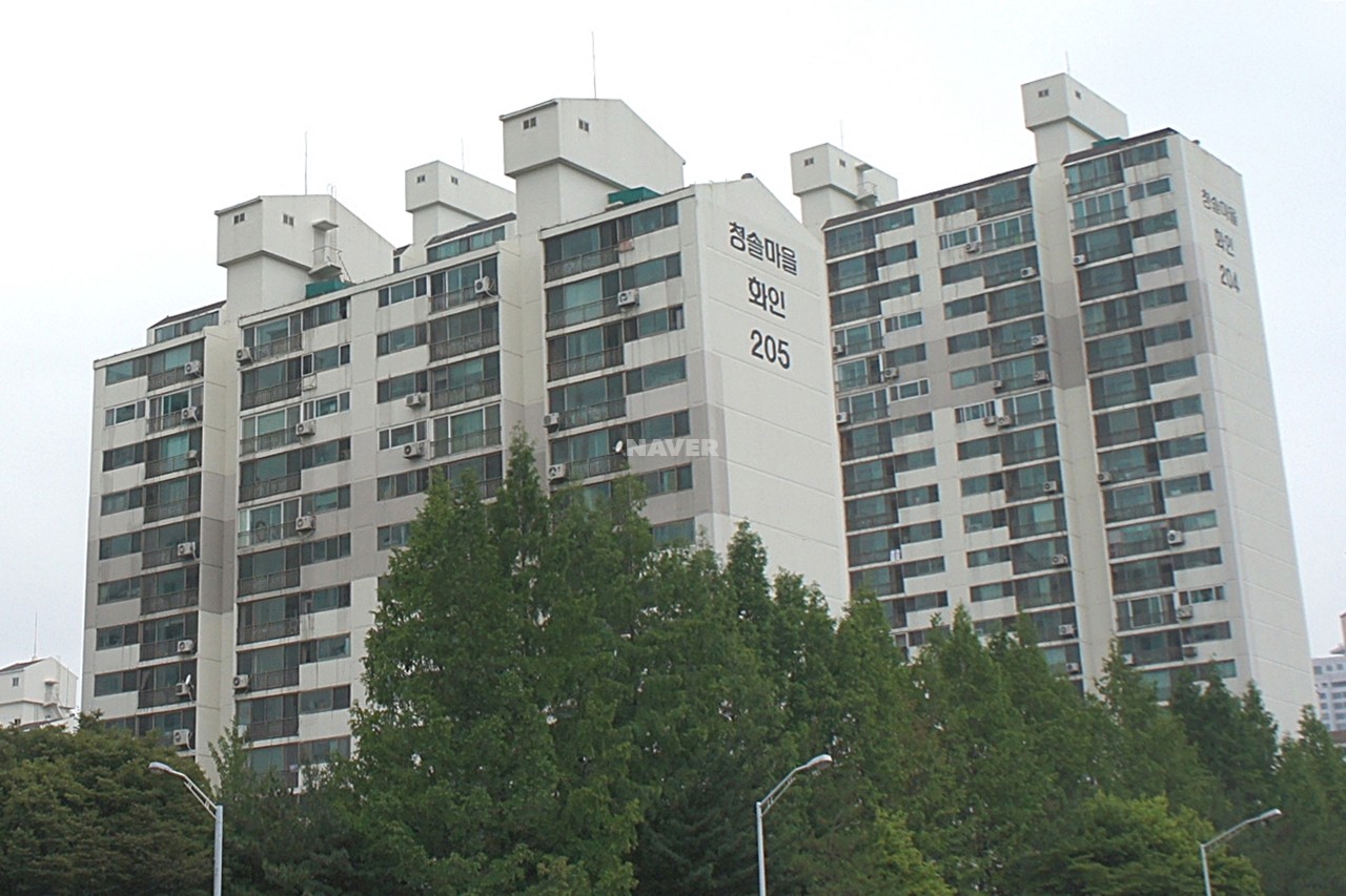Building entrance with signage
