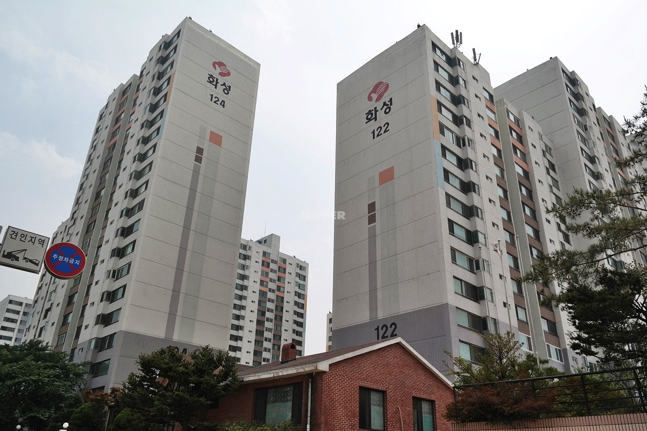 Building entrance with signage