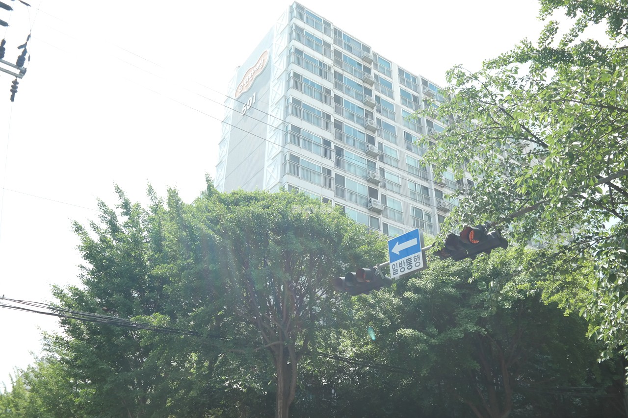 Building entrance with signage