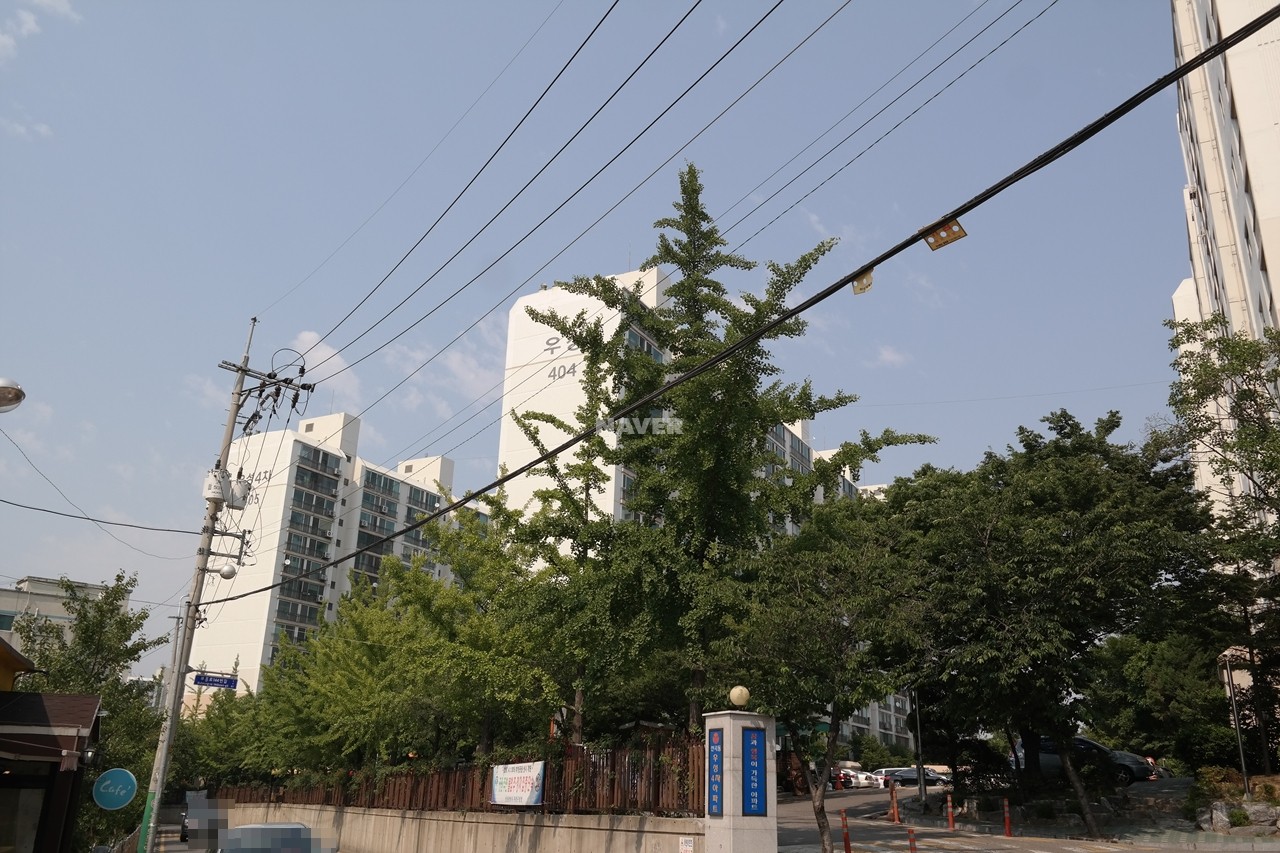 Building entrance with signage